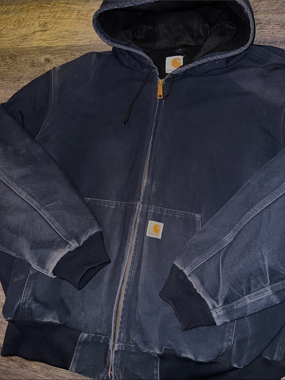 J131 Carhartt Hooded Zip Jacket - Picture 3 of 10